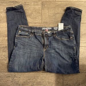 Levi’s Denizen , ladies size 12 crop stretch